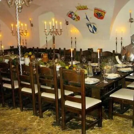 Schloss Spyker 3* Глове