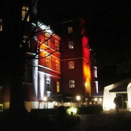 Отель Schloss Spyker Глове