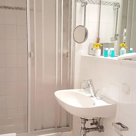 Schloss Spyker 3* 글로페